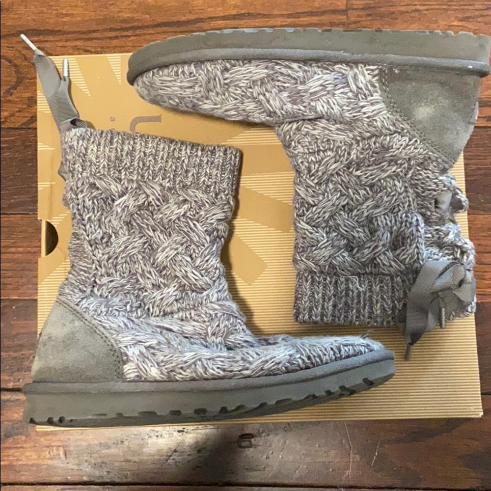 UGG Isla Boots